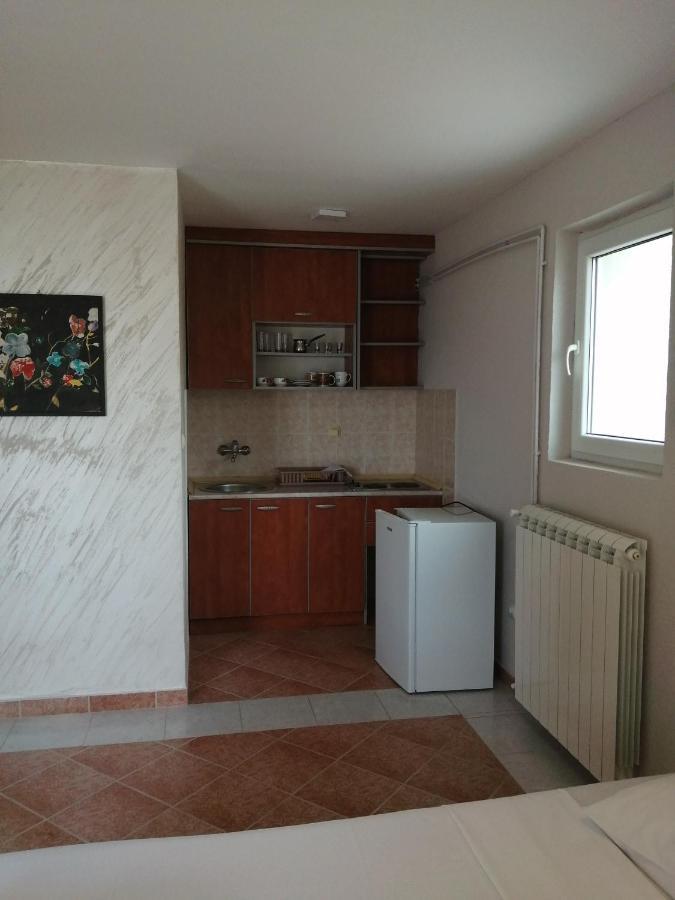 Apartmani In Budva Bagian luar foto