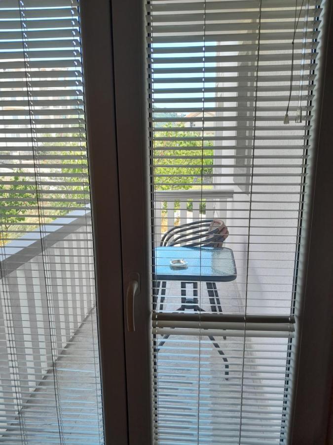 Apartmani In Budva Bagian luar foto