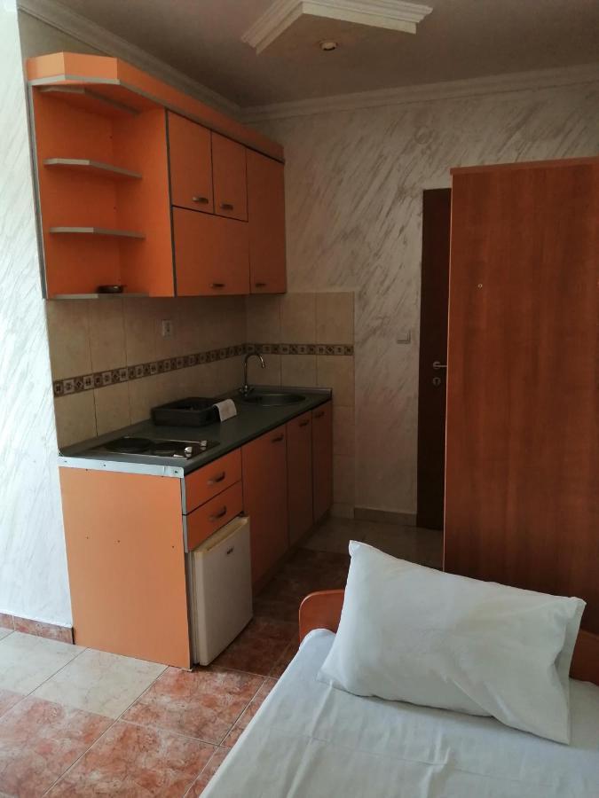 Apartmani In Budva Bagian luar foto